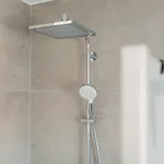 Kuesten West Seitliche Wasserlage, 1 Balkon, 90qm