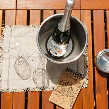 Kuesten West Seitliche Wasserlage, 1 Balkon, 90qm * Гретзиль