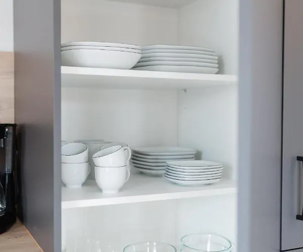 Appartement Kuesten West Seitliche Wasserlage, 1 Balkon, 90qm *