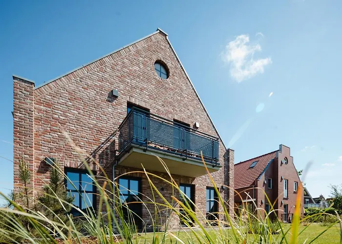 Kuesten West Seitliche Wasserlage, 1 Balkon, 90qm *