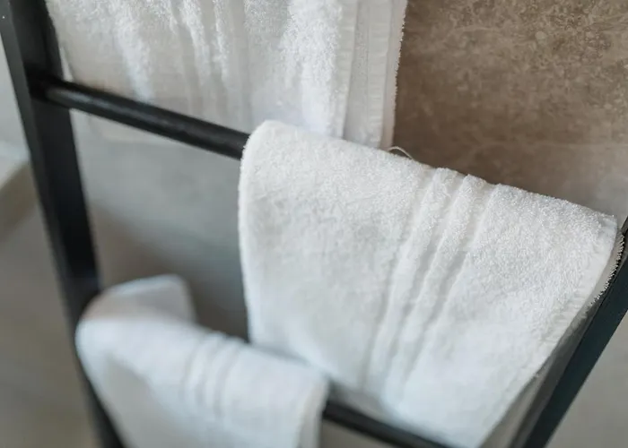 Appartement Kuesten West Seitliche Wasserlage, 1 Balkon, 90qm