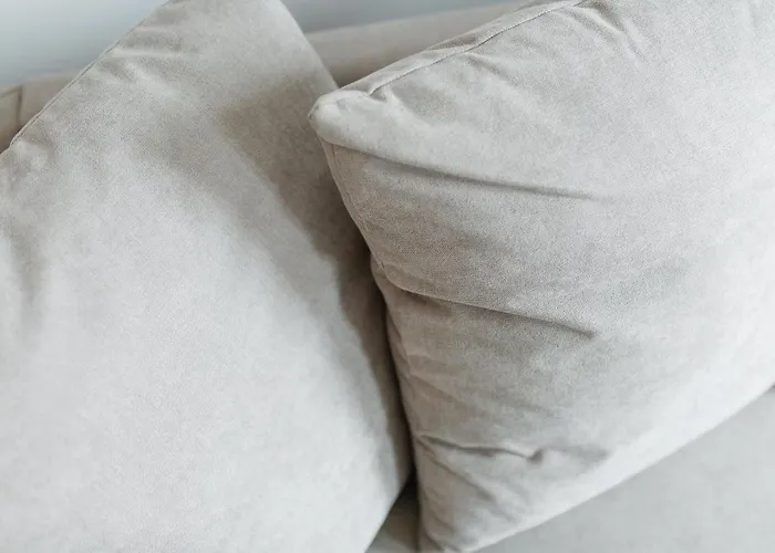 Apartment Küsten West Seitliche Wasserlage, 1 Balkon, 90qm